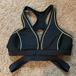 Sports bra